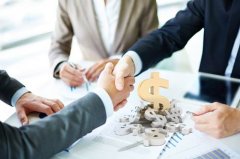 分别为：公章、财务章、发票章、合同章、法人章